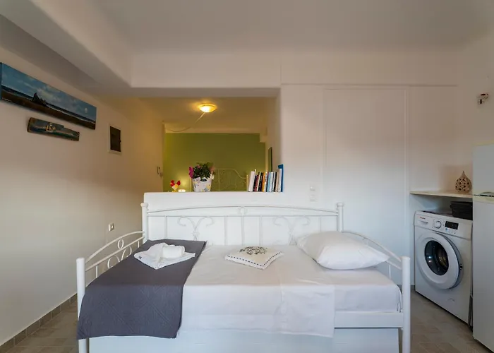 Ferienhaus Aloni Stone With Private Parking *